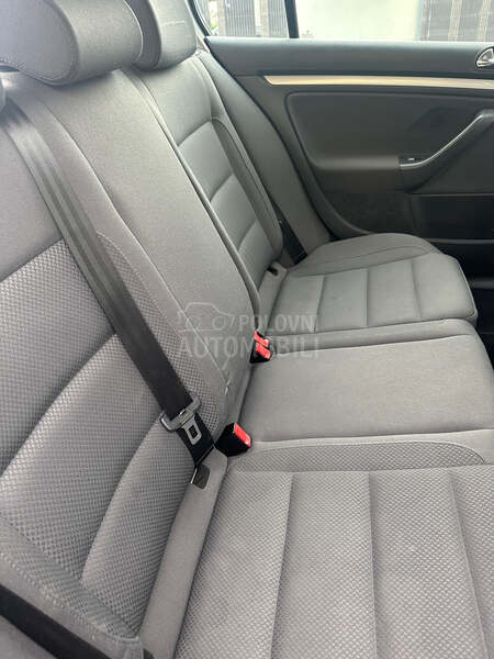Volkswagen Golf 5 mk5 1.6 fsi