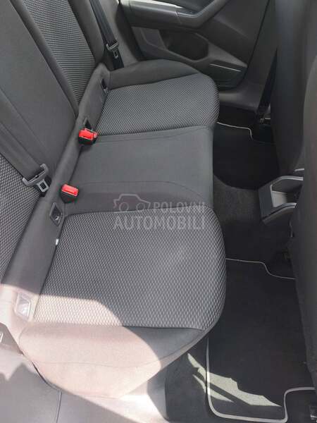 Volkswagen Polo 1.0
