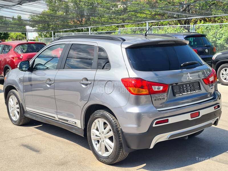 Mitsubishi ASX 1.8 DID N A V I KOZA