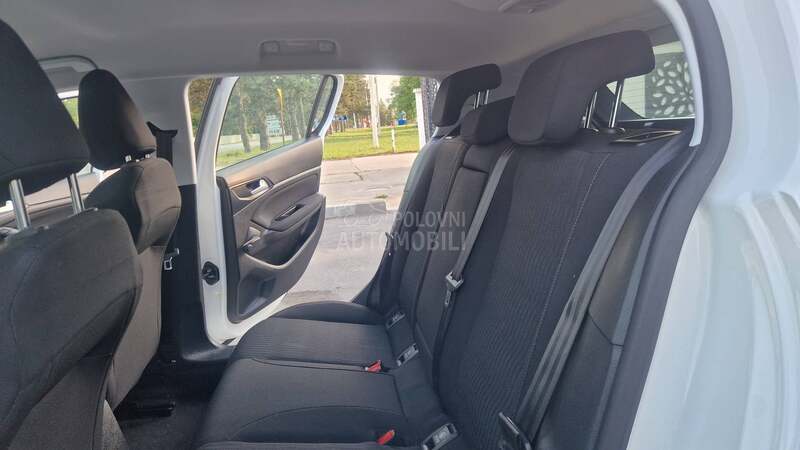 Peugeot 308 1.6hdi noov