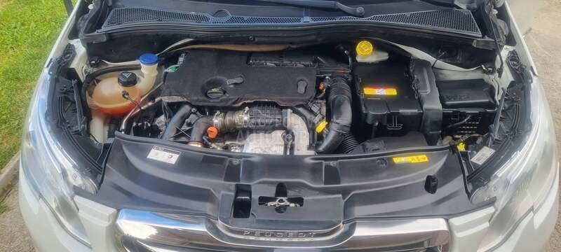 Peugeot 2008 1.6HDI