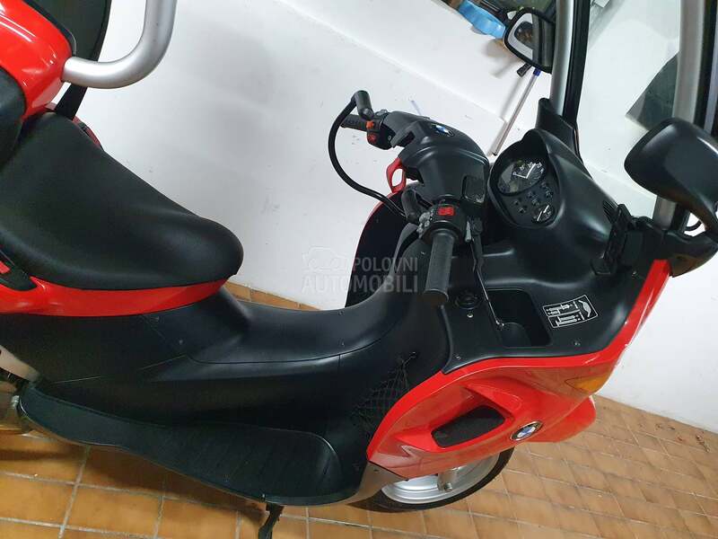 BMW C1