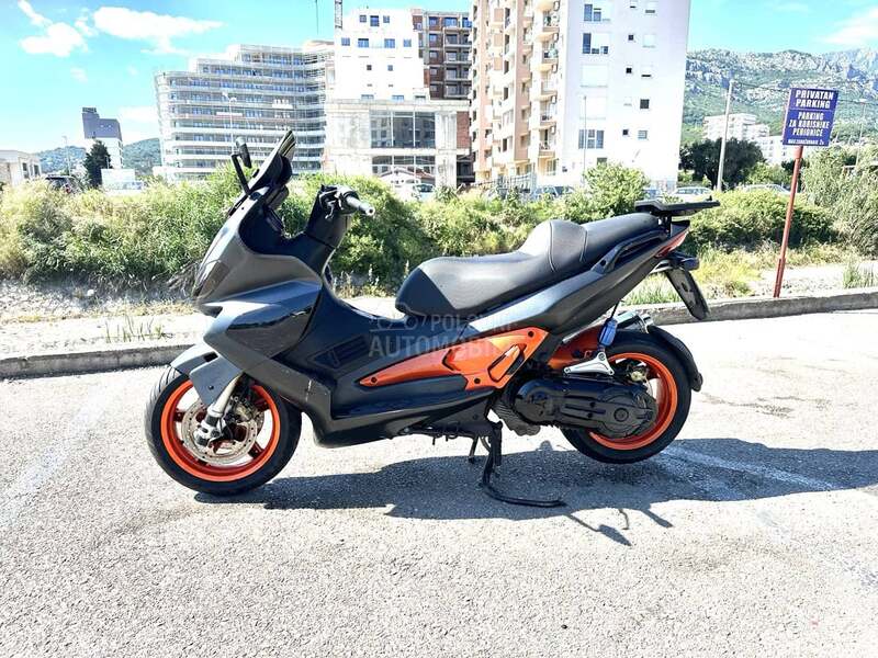 Gilera Nexus 500