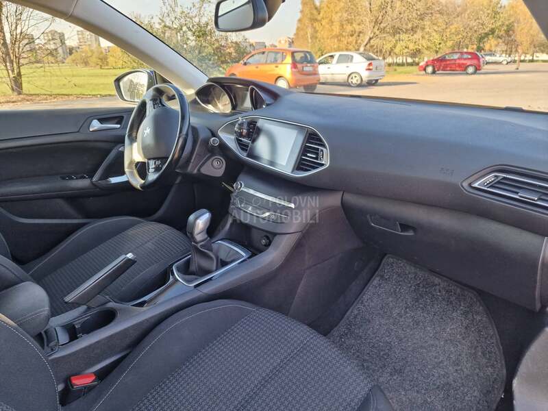 Peugeot 308 1.6 HDI Reg. 01.26