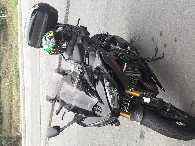 Yamaha FZ 8 FAZER