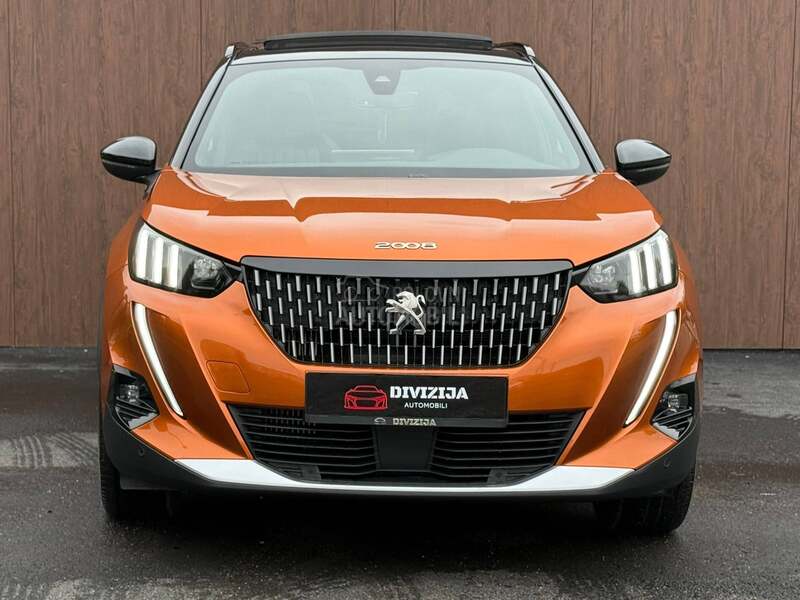 Peugeot 2008 GT/Pano/Masaza/360
