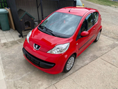 Peugeot 107 1.0 i