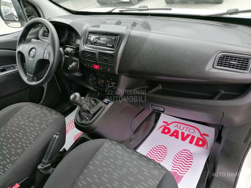 Opel Combo 1.6CDTI MAXSI CH
