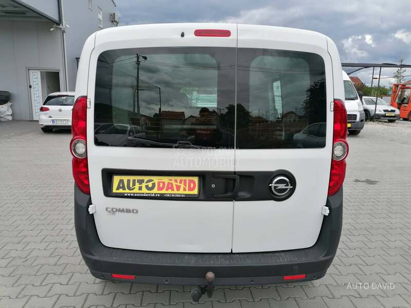 Opel Combo 1.6CDTI MAXSI CH