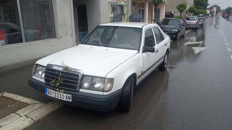 Mercedes Benz W124 