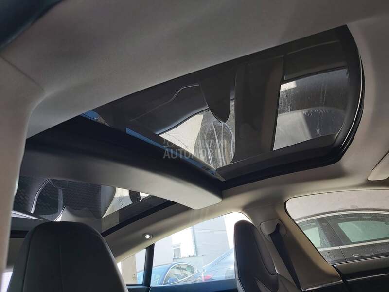 Tesla Model S 85BESPLATNO PUNJENJE