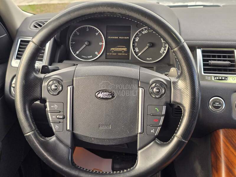Land Rover Range Rover Sport 3.0 HSE