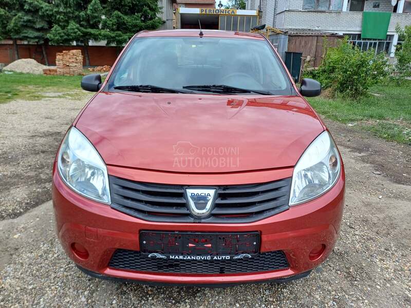 Dacia Sandero 1.6.B PLIIN KLIIMA