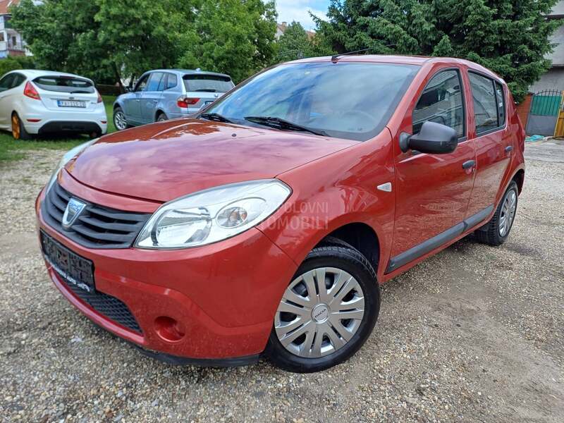 Dacia Sandero 1.6.B PLIIN KLIIMA
