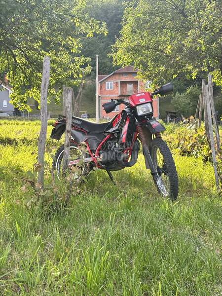 Yamaha DT 125