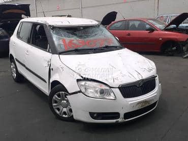 Škoda Fabia 2010. god. -  kompletan auto u delovima