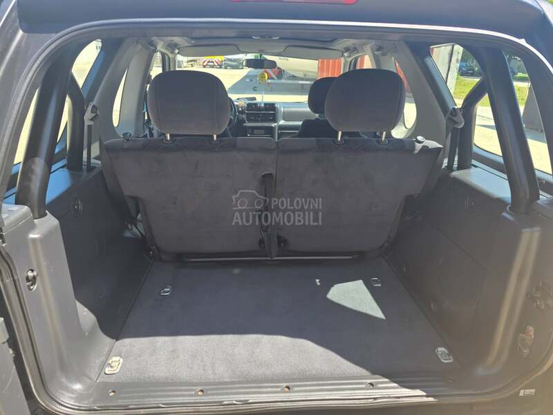 Opel Frontera 2.2i - N.O.V.A