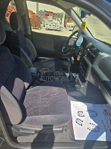 Opel Frontera 2.2i - N.O.V.A