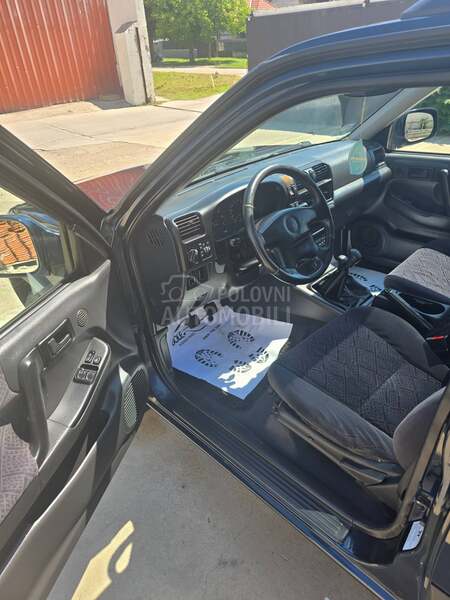 Opel Frontera 2.2i - N.O.V.A