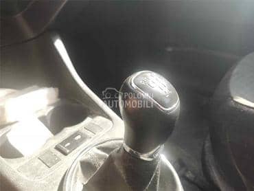 Ručica menjača za Škoda Fabia od 2008. do 2014. god.