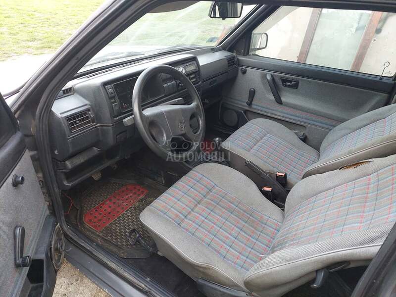Volkswagen Golf 2 1.6 td