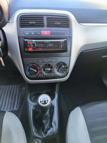 Fiat Grande Punto 1.2b 8v