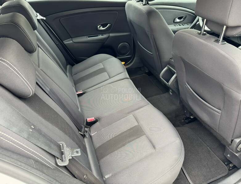 Renault Megane 1.9 DCI / N A V I