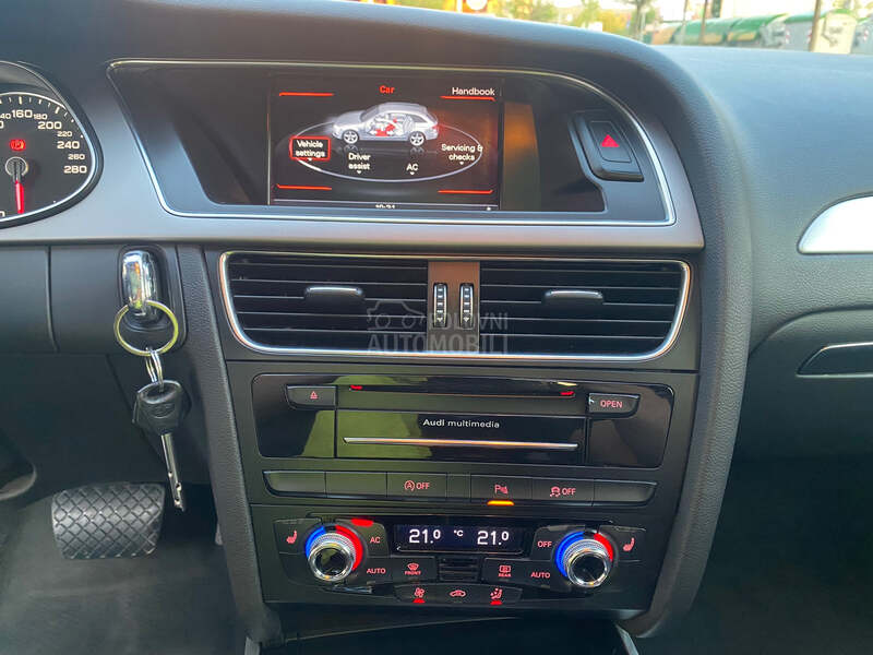 Audi A4 Audi A4 2.0 S line