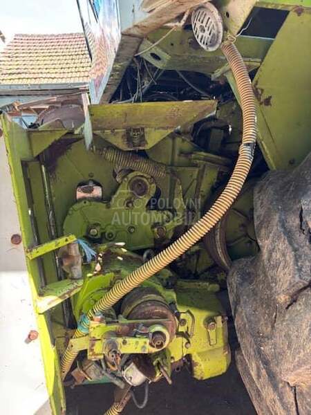 Claas 690 SL