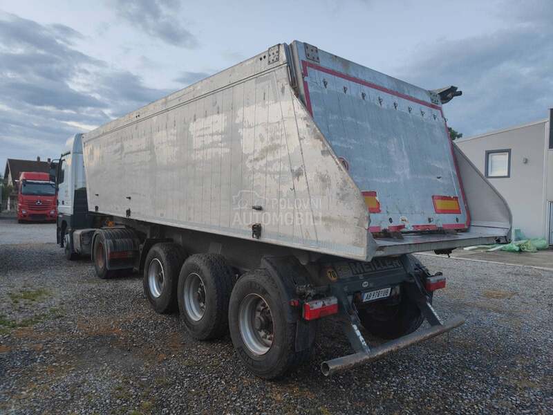 Meiller 32 kubika