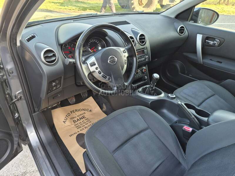 Nissan Qashqai 1.6 DCI   4X4