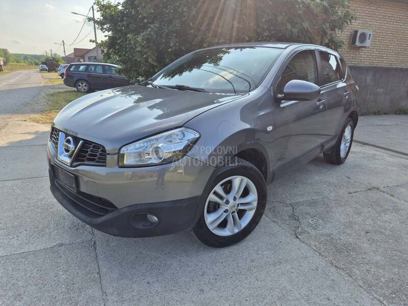 Nissan Qashqai 1.6 DCI   4X4