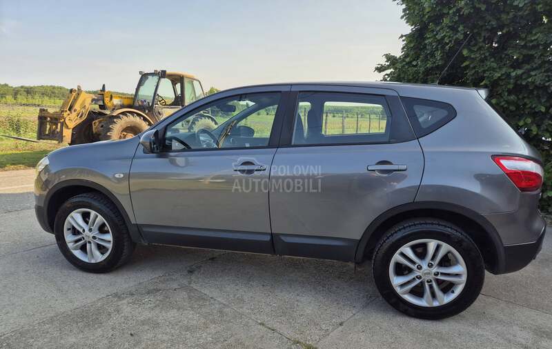 Nissan Qashqai 1.6 DCI   4X4