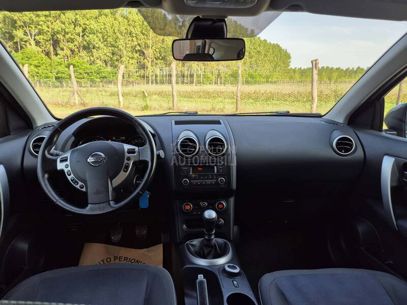 Nissan Qashqai 1.6 DCI   4X4