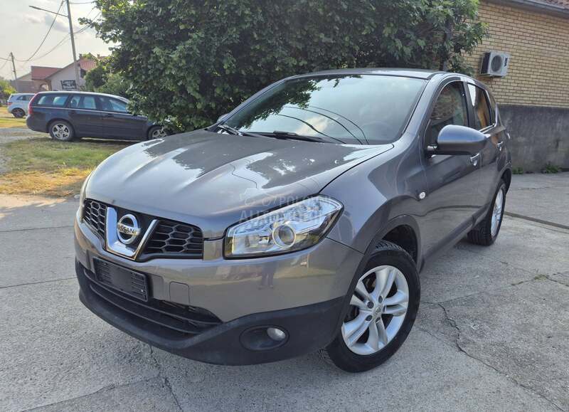 Nissan Qashqai 1.6 DCI   4X4