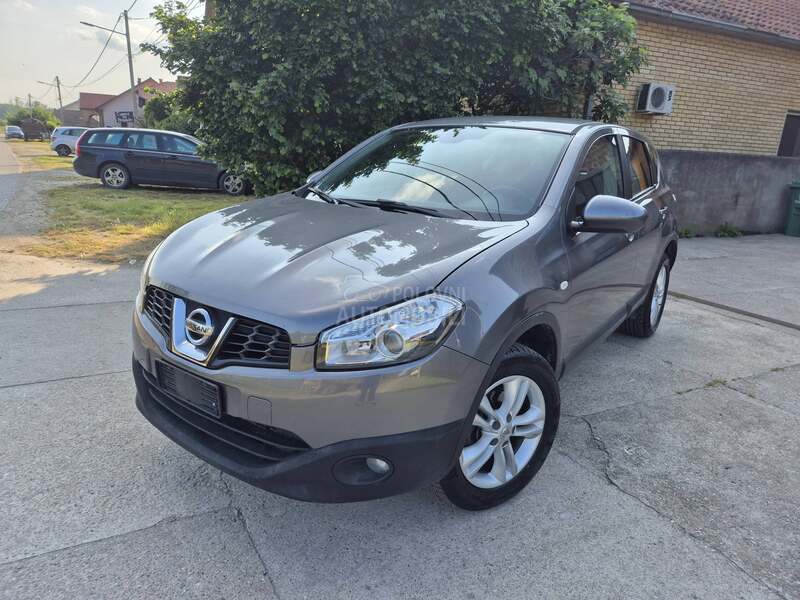 Nissan Qashqai 1.6 DCI   4X4