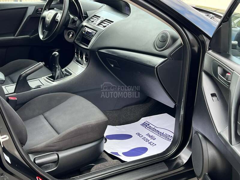 Mazda 3 1.6D SPORT CE