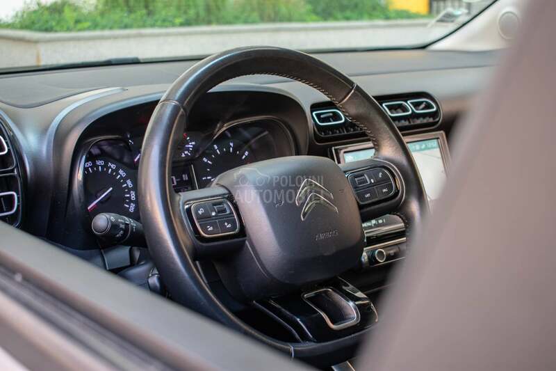 Citroen C3 Aircross Buisnus crosower