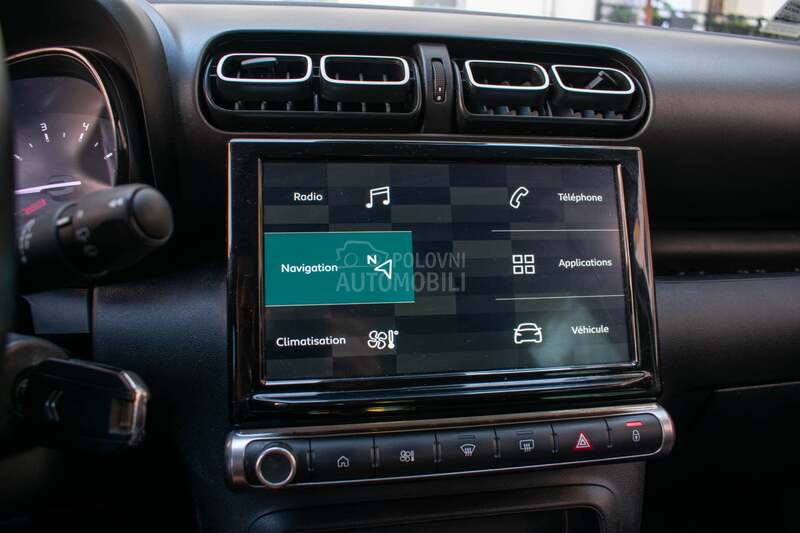 Citroen C3 Aircross Buisnus crosower