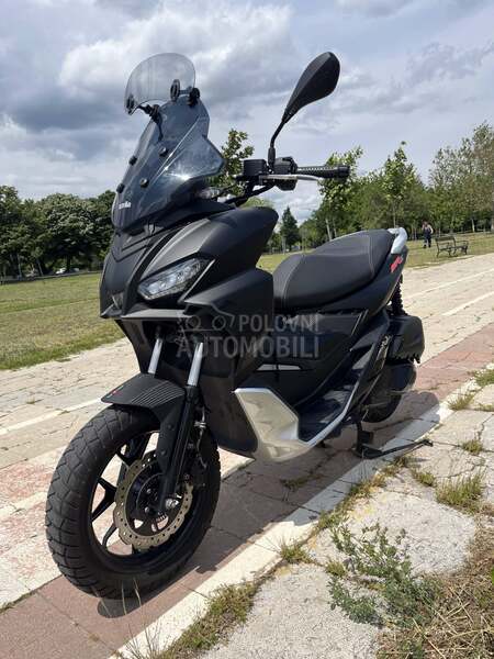 Aprilia Aprilia SR GT 200