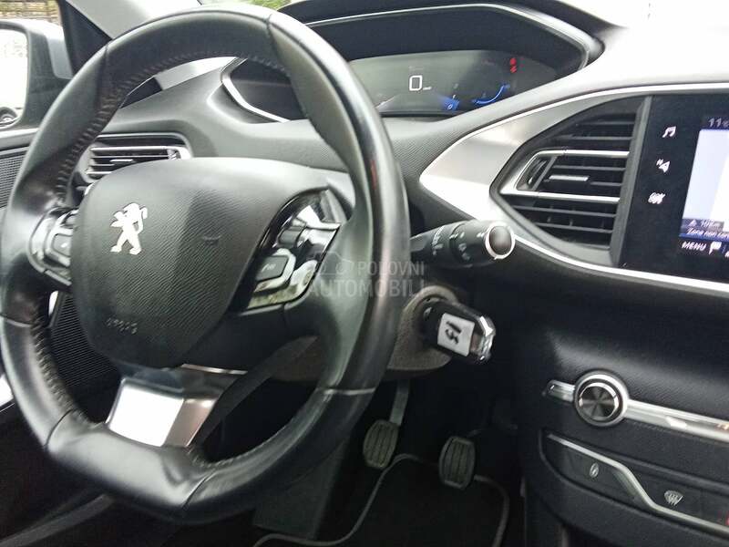 Peugeot 308 1,5hdi virtual