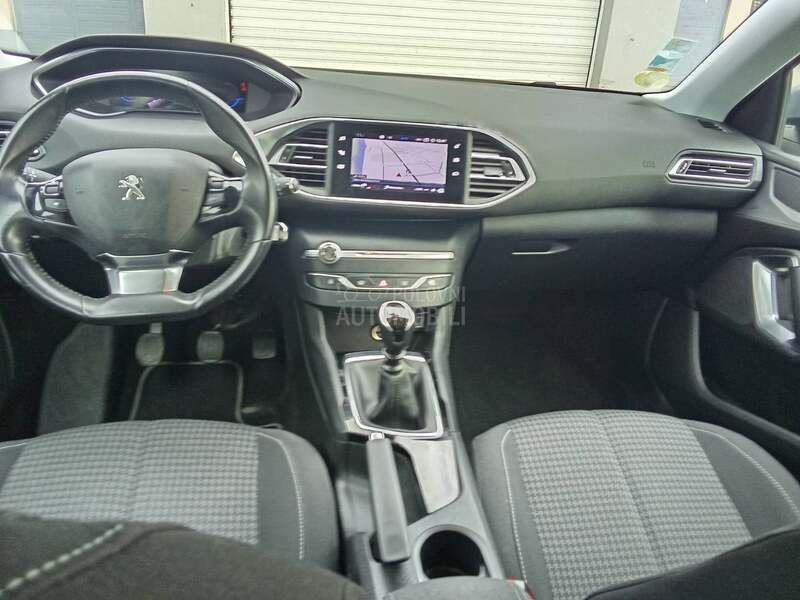 Peugeot 308 1,5hdi virtual