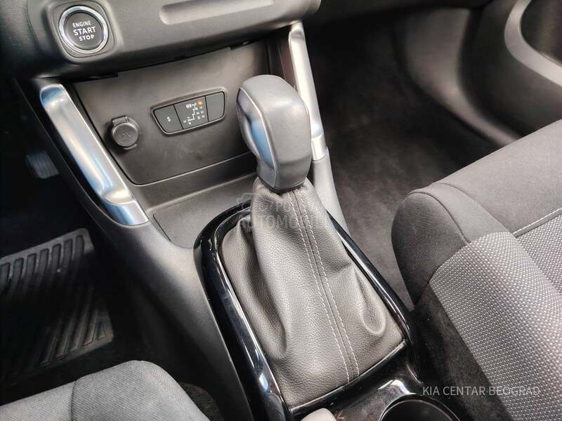 Citroen C3 Aircross 1.2 PURE SHINE A/T