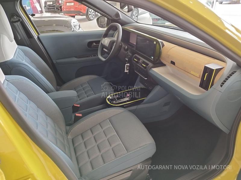 Fiat Grande Panda HIBRID 1.2 LA PRIMA