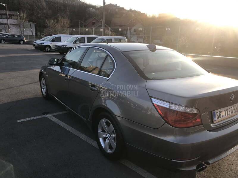 BMW 520 