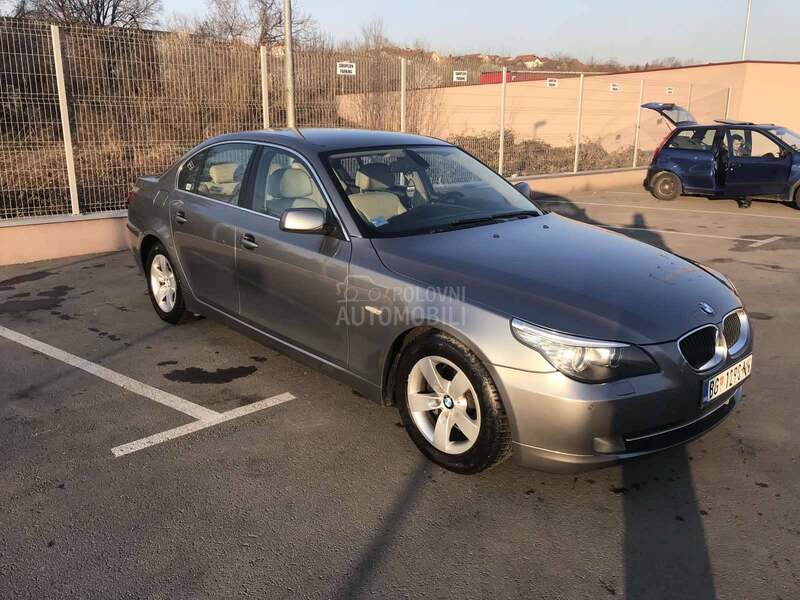 BMW 520 