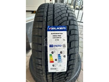 Falken 235/35 R19 Zimska