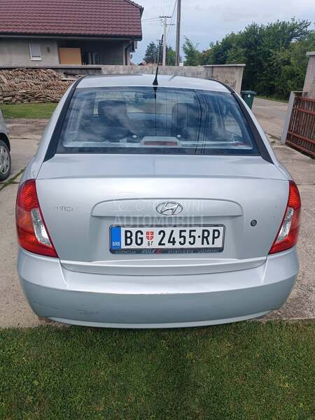 Hyundai Accent 