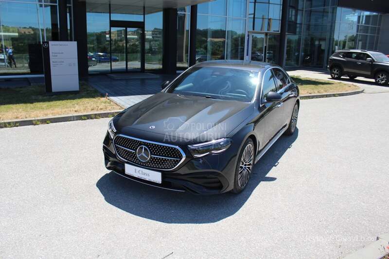 Mercedes Benz E 220 AMG
