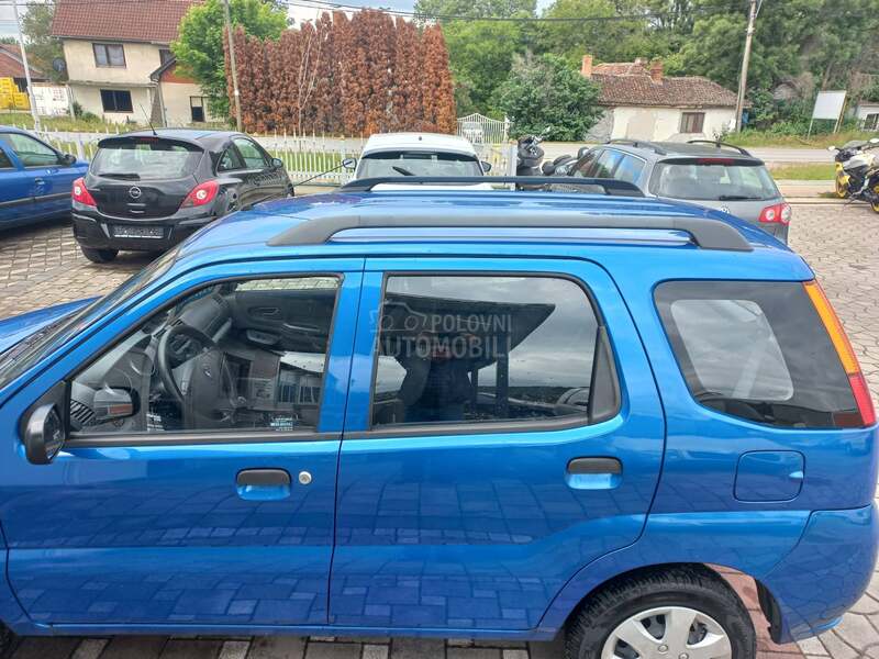 Subaru Justy 1300